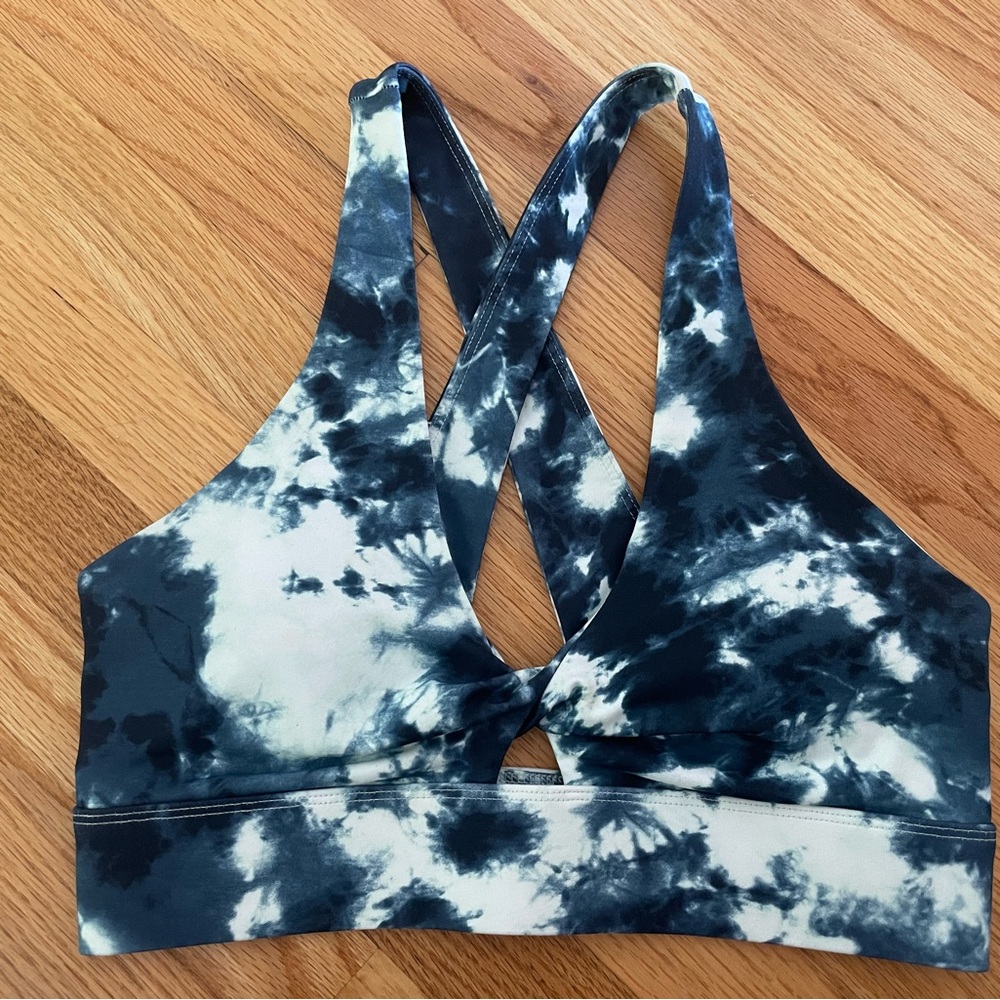 Fabletics Blue Tie-Dye Cross-Back Sports Bra